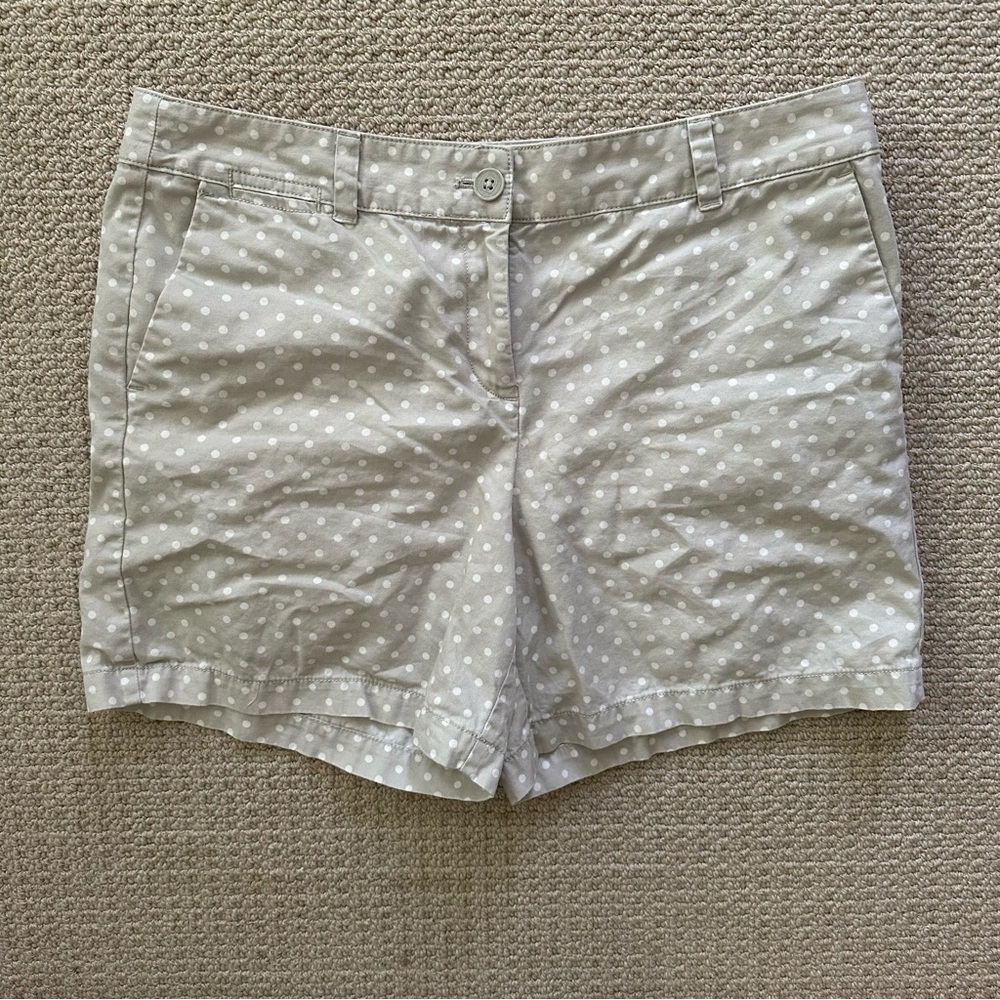 Anne Taylor Loft 6” tan polka dot shorts size 10